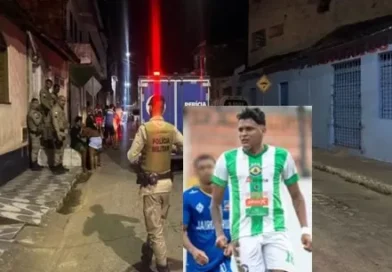 Jogador de futebol tem casa invadida e é executado em Ipiaú Jogador de futebol tem casa invadida e é executado em Ipiaú