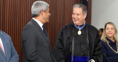 Governador Jerônimo Rodrigues prestigia posse do novo presidente do TRE-BA