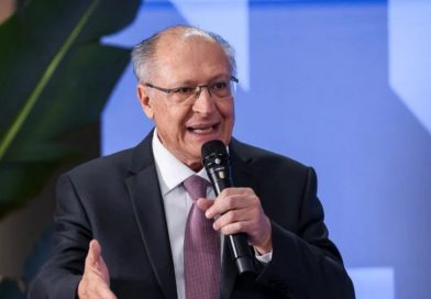 Plano de contingência contra tarifaço será divulgado até terça, diz Alckmin