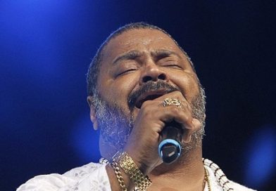 Morre Arlindo Cruz, aos 66 anos