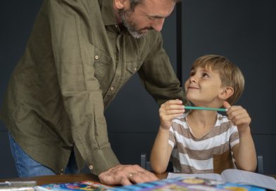 Paternidade, direitos e inclusão: Defensor Público fala sobre pais que lutam por seus filhos com deficiência